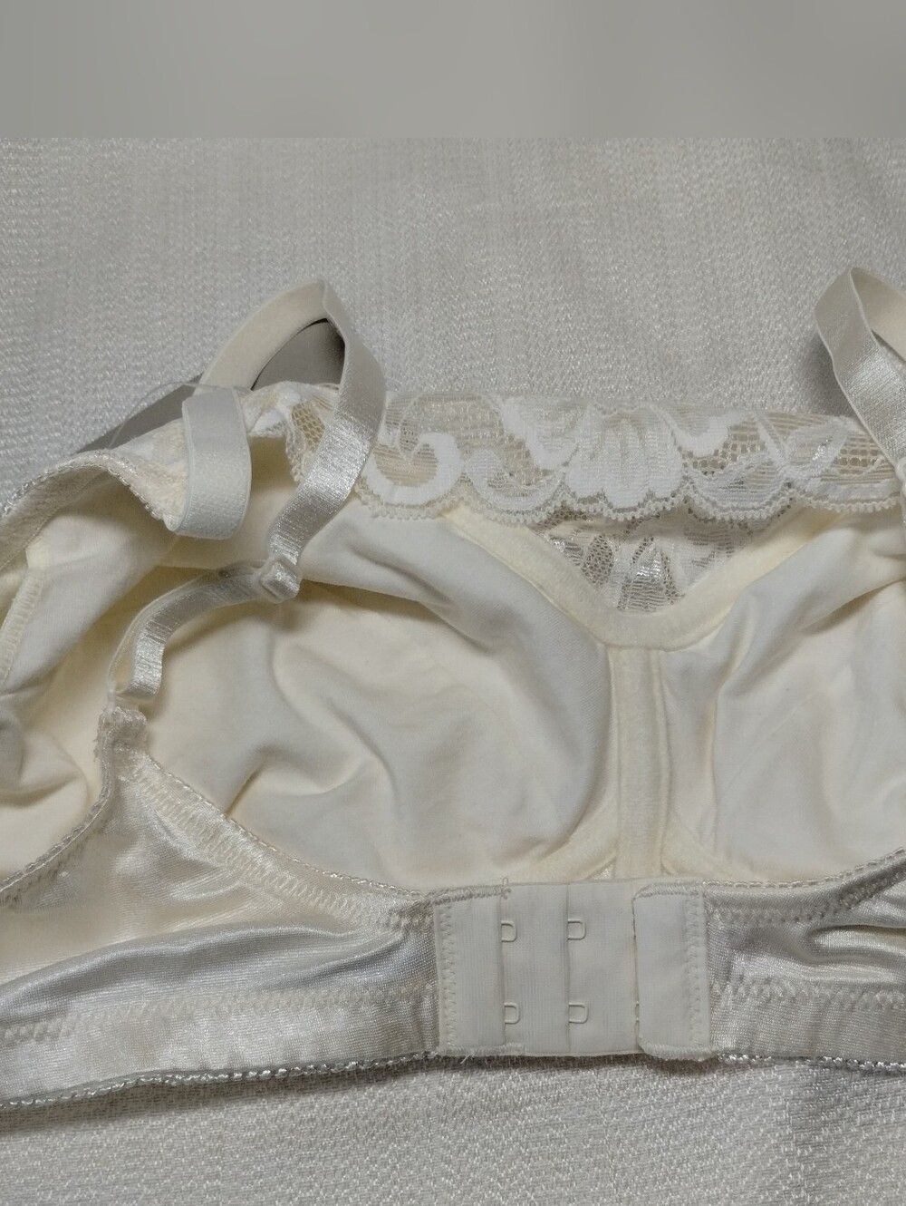 Amoena Isabel SB #2118 Camisole Mastectomy Bra Size 38B NWT! - Picture 4 of 10